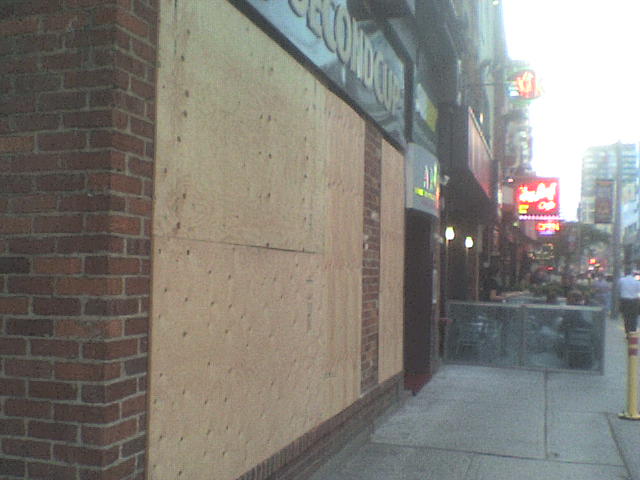 2nd Cup Windows Being Boarded Up.