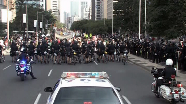 Police on University Avenue - G20
